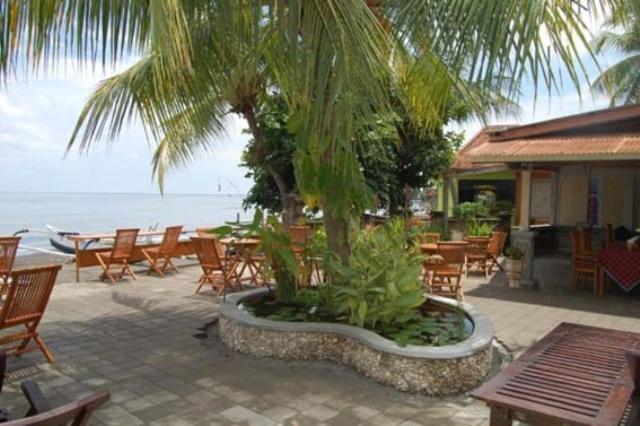 Mandhara Chico Bungalow Lovina  Luaran gambar