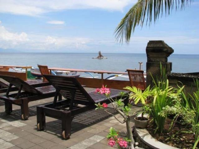 Mandhara Chico Bungalow Lovina  Luaran gambar