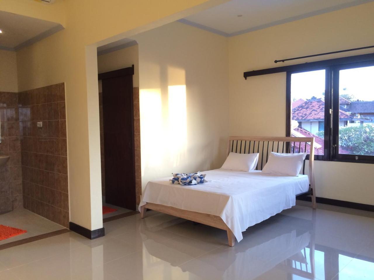 Mandhara Chico Bungalow Lovina  Luaran gambar